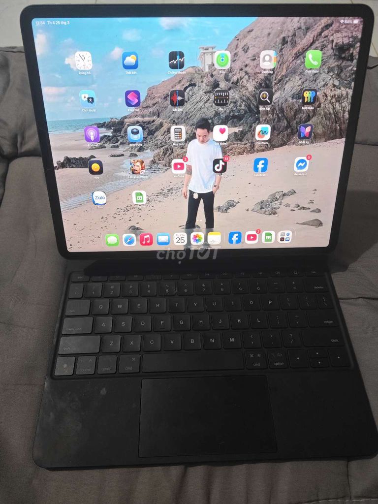 Apple iPad Pro 12.9 inch 64GB Xám(giao lưu xe máy). Mua bán Máy tính bảng tại Thành phố Vũng Tàu Bà Rịa - Vũng Tàu được đăng bởi Thanh Tùng  hình 1