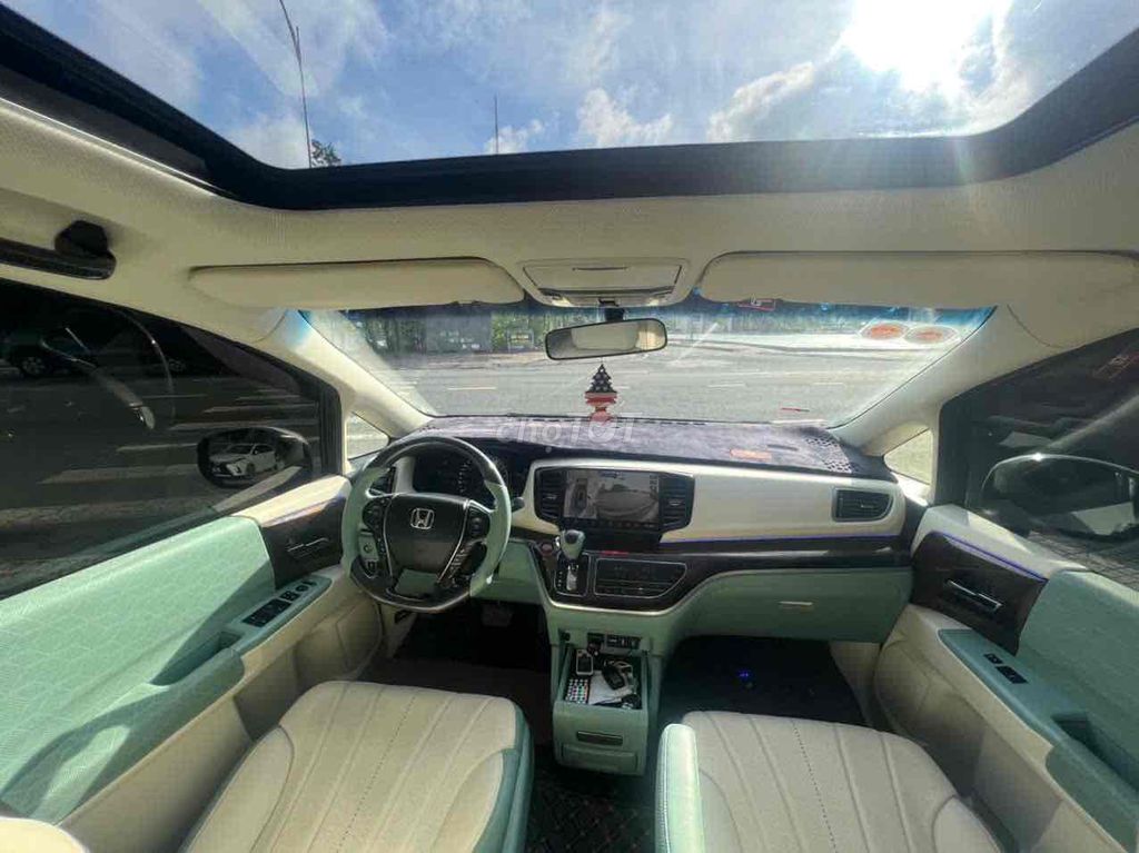 Honda Odyssey 2016. Mua bán Ô tô tại Thành phố Vĩnh Long Vĩnh Long được đăng bởi Thuỳ Phan hình 6