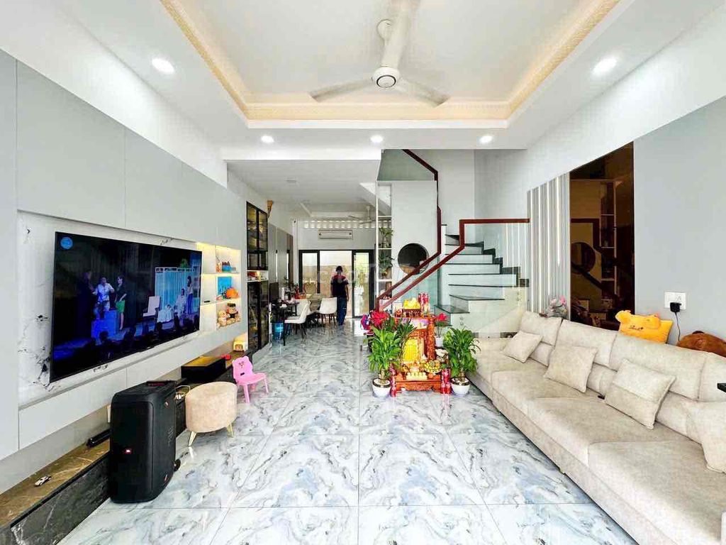 Ngang Hiếm Gần 5M Xe Hơi Né Nhau. Mua bán nhà ở tại Huyện Nhà Bè Tp Hồ Chí Minh được đăng bởi Huy Châu hình 1