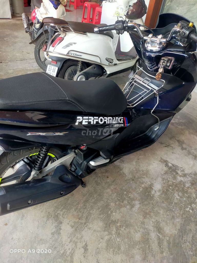 PCX xe cọp nhà đi tôi chính chủ sang tên ngay. Mua bán Xe máy tại Quận 12 Tp Hồ Chí Minh được đăng bởi Anh Tuan hình 4