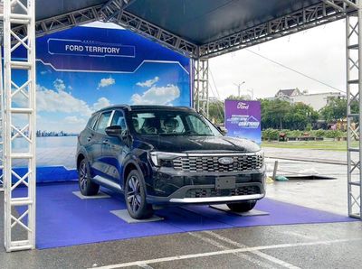 Ford Territory Titanium X 1.5 AT 2026 Đen
