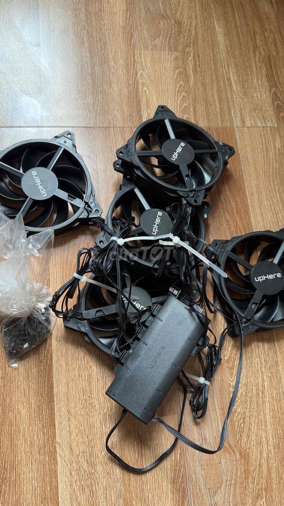 Quạt tản nhiệt UpHere Đen LED Đã sử dụng. Mua bán Phụ kiện (Màn hình, Chuột...) tại Thị xã Thái Hòa Nghệ An được đăng bởi PHAN DŨNG hình 1