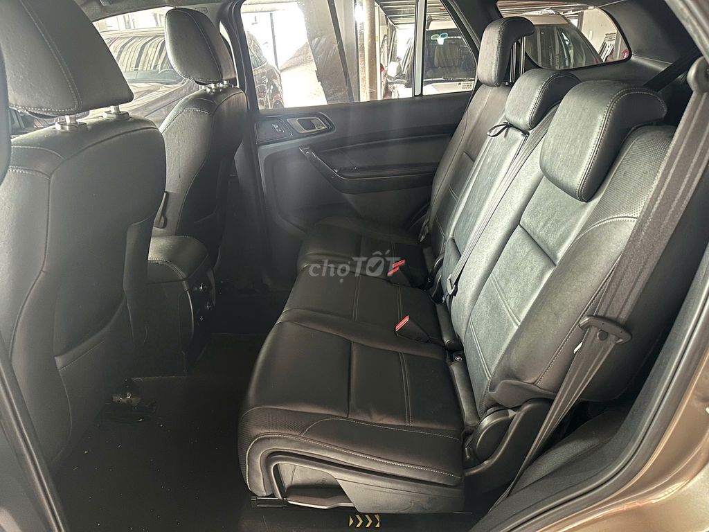 Ford Everest Titanium 2019, bảo hành 2026, vay 75%. Mua bán Ô tô tại Quận Tân Phú Tp Hồ Chí Minh được đăng bởi Đức hình 3