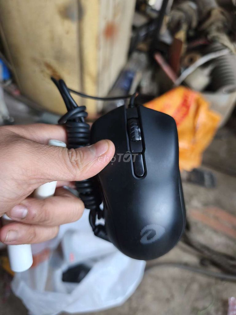 Chuột Dareu EM908 Đen Hư nút. Mua bán Phụ kiện (Màn hình, Chuột...) tại Quận Tân Phú Tp Hồ Chí Minh được đăng bởi Tiến Phát hình 1