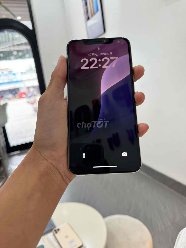 Apple iPhone XS Max 64GB Bạc. Mua bán Điện thoại tại Thành phố Huế Thừa Thiên Huế được đăng bởi Pan Phone hình 1