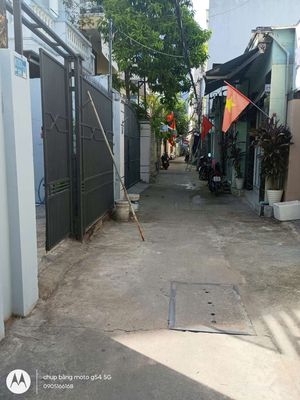 Rent · 3 bd · 100 м² · Quận Hải Châu, ул. Đường Nguyễn Tất Thành