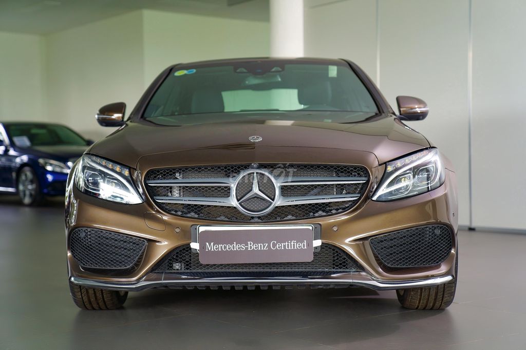 Mercedes C300 AMG, MÀU NÂU - GIÁ TỐT ĐI TẾT