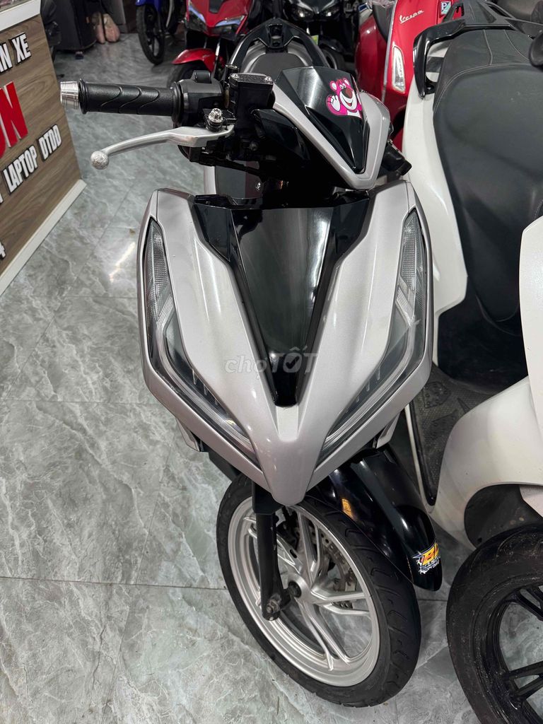 cầm đồ thanh lý vario 150. Mua bán Xe máy tại Quận Liên Chiểu Đà Nẵng được đăng bởi Pham van long hình 3