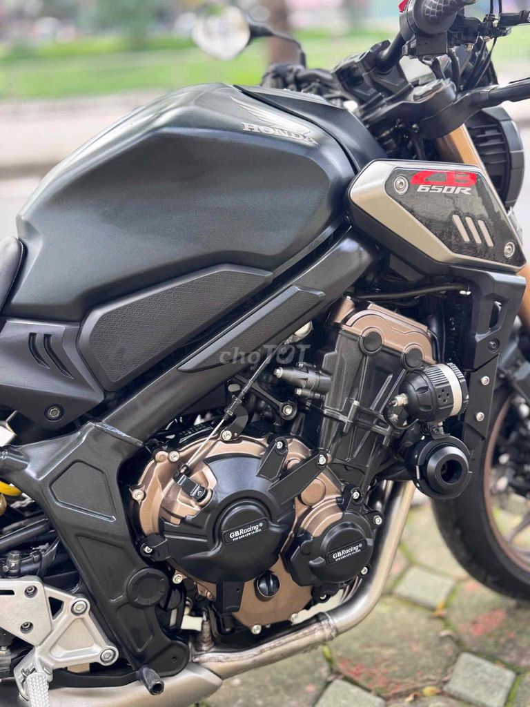 Honda CB650R 2022 матовый серый б/у в отличном состоянии номер 29