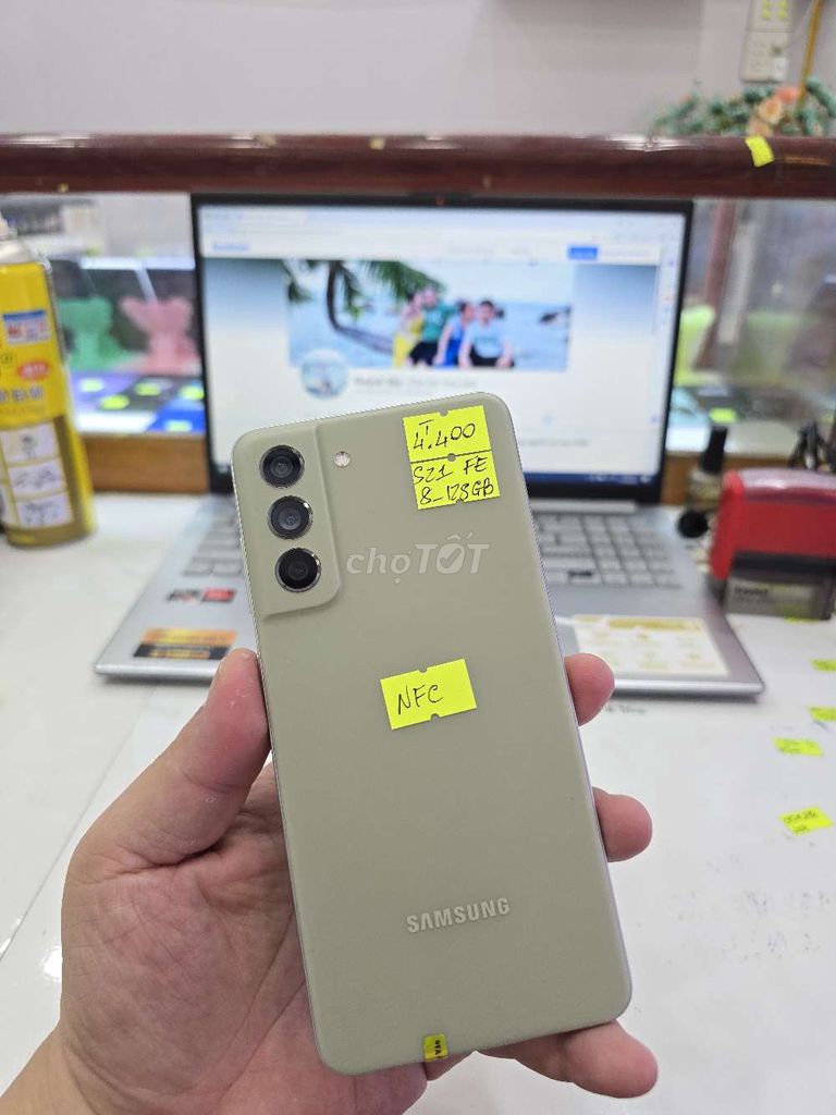 Samsung S21 FE 5G - 8/128GB. Mua bán Điện thoại tại Thành phố Long Xuyên An Giang được đăng bởi Facebook Cầm Đồ Thúy Vân hình 1