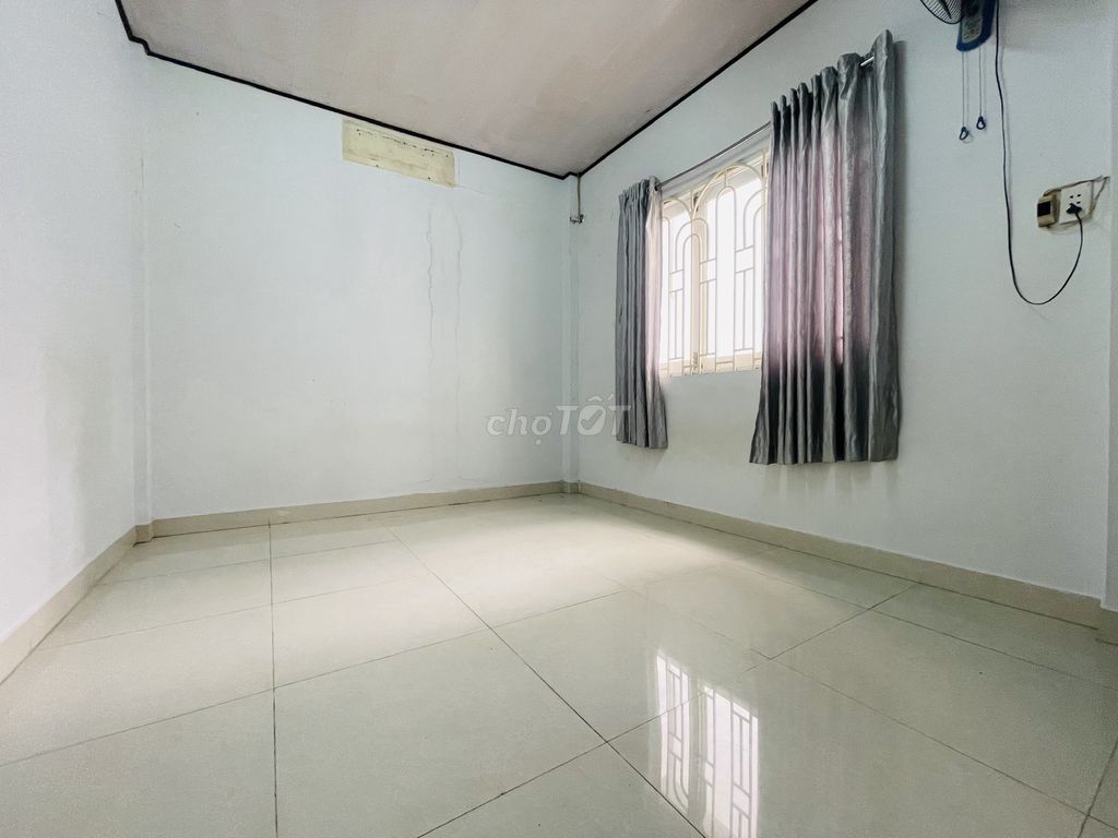 Nhà 2 mặt hẻm sạch sẽ, ngay Phường 3. Q Gò Vấp, giá nhỉnh 4 tỷ. Mua bán nhà ở tại Quận Gò Vấp Tp Hồ Chí Minh được đăng bởi Gia Hoàng hình 4