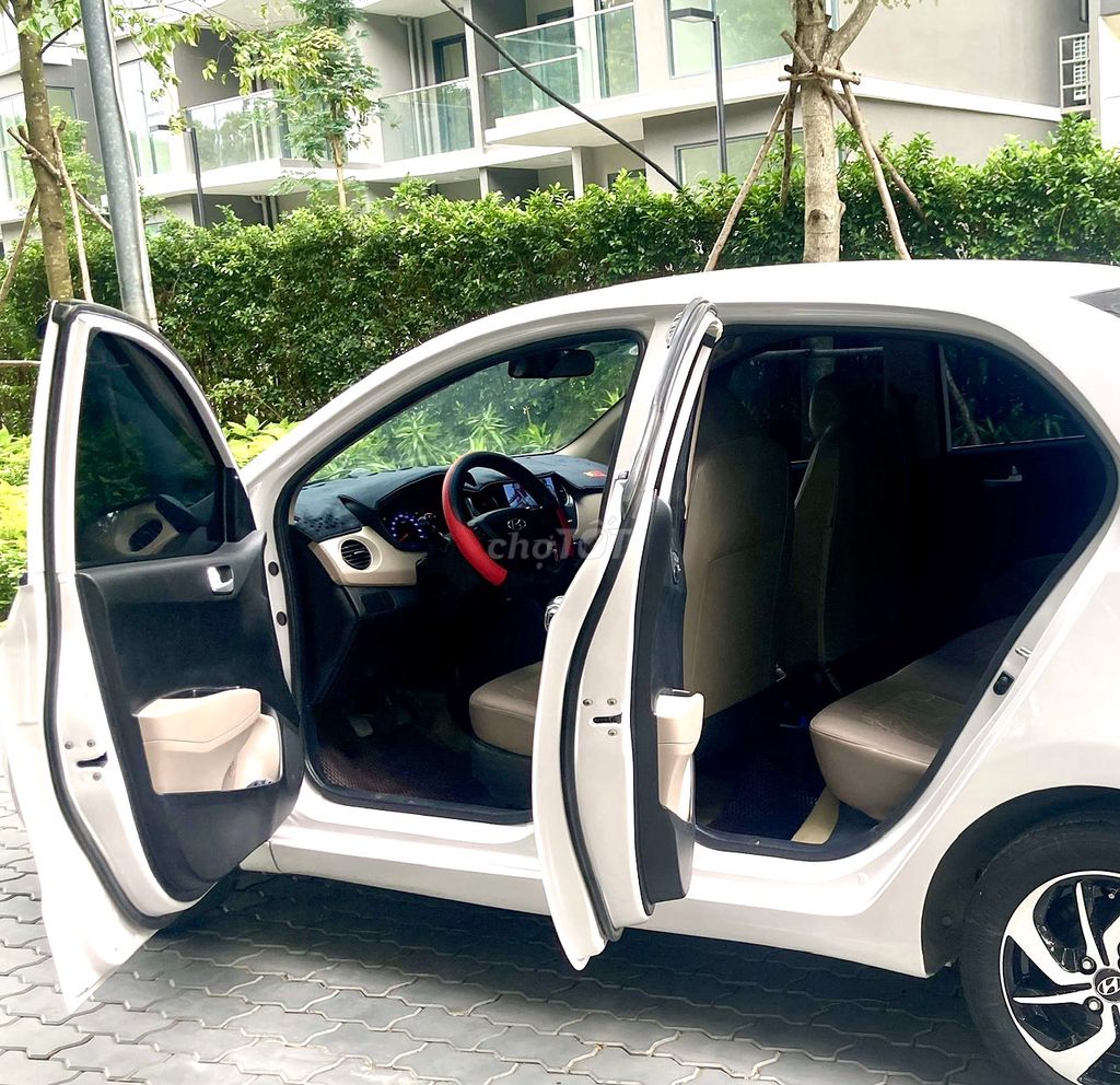 Bán INNOVA 2019 2.0E chính chủ xe gia đình: 405TR. Mua bán Ô tô tại Quận Bình Tân Tp Hồ Chí Minh được đăng bởi Thanh Hà hình 12