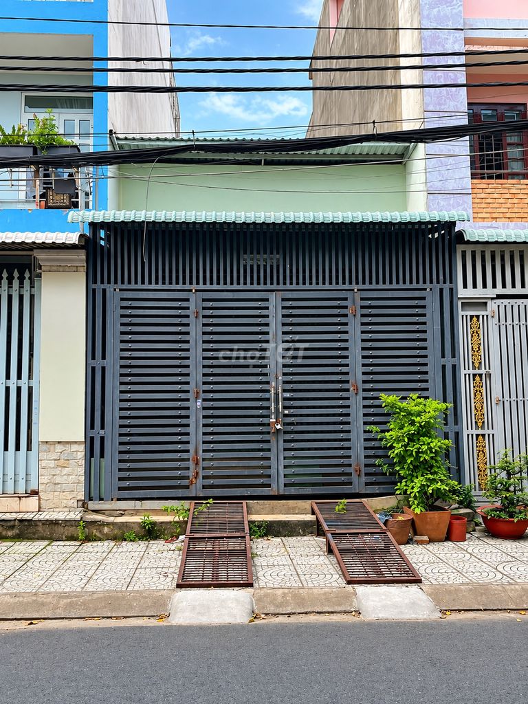 Rent · 1 bd · 100 м² · Quận 6, ул. Đường An Dương Vương