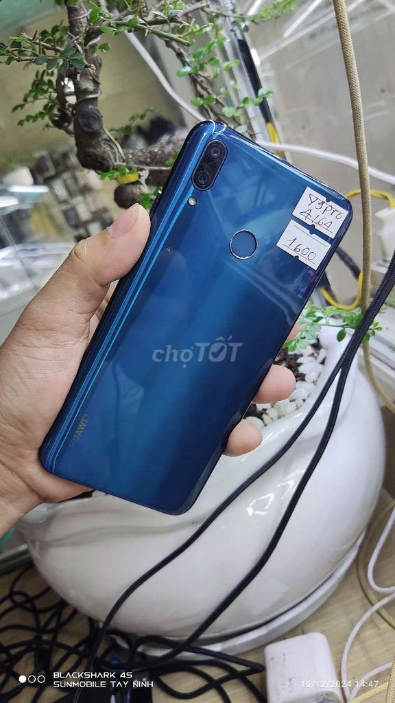 Huawei y9 pro R4+64 2sim thanh lý 12