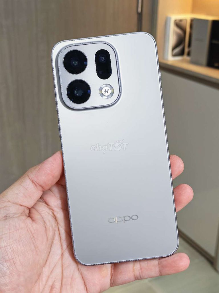 Oppo Find X9 256GB Bạc. Mua bán Điện thoại tại Quận Gò Vấp Tp Hồ Chí Minh được đăng bởi nhan trinh hình 1