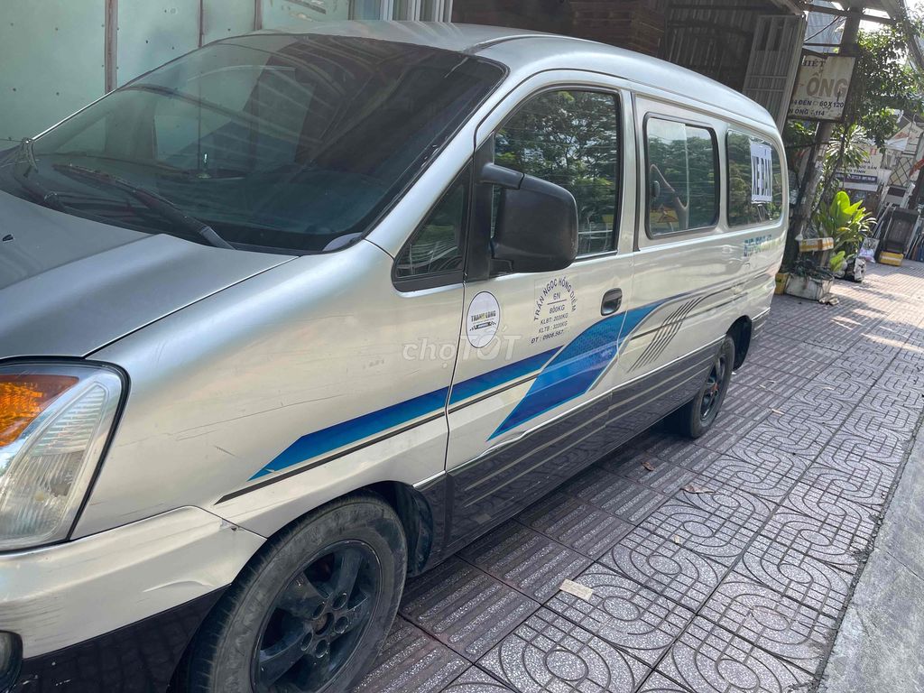 Hyundai Starex 2005 - 156000 km. Mua bán Ô tô tại Quận Tân Phú Tp Hồ Chí Minh được đăng bởi Thắng hình 2