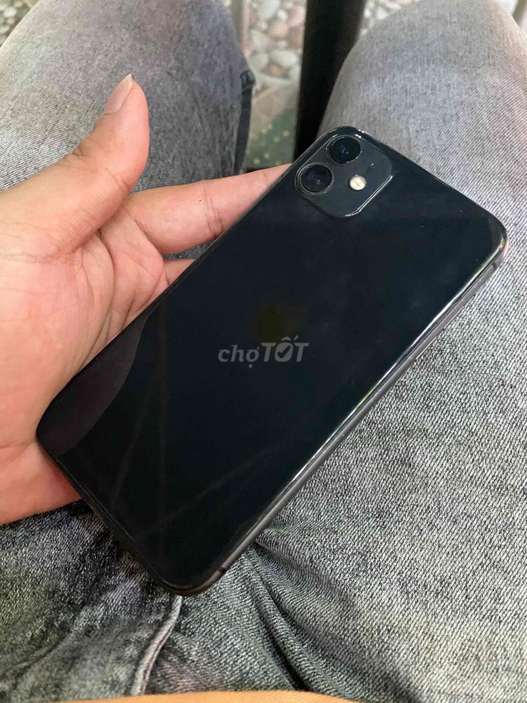 IPhone 11 đen 128gb quốc tế. Mua bán Điện thoại tại Quận Bình Tân Tp Hồ Chí Minh được đăng bởi V I N H hình 3