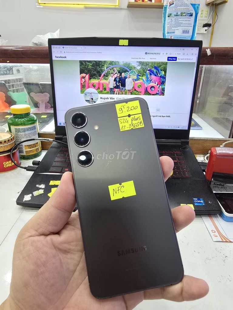 Samsung S24 Plus 12GB/256GB - Viền nhăm nhẹ. Mua bán Điện thoại tại Thành phố Long Xuyên An Giang được đăng bởi Facebook Cầm Đồ Thúy Vân hình 1