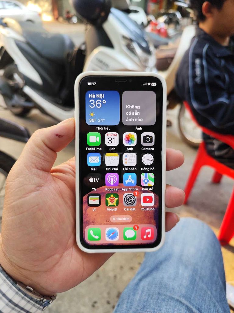 Apple iPhone Xs 64GB Trắng. Mua bán Điện thoại tại Thành phố Buôn Ma Thuột Đắk Lắk được đăng bởi Phan Quân Mobile  hình 1