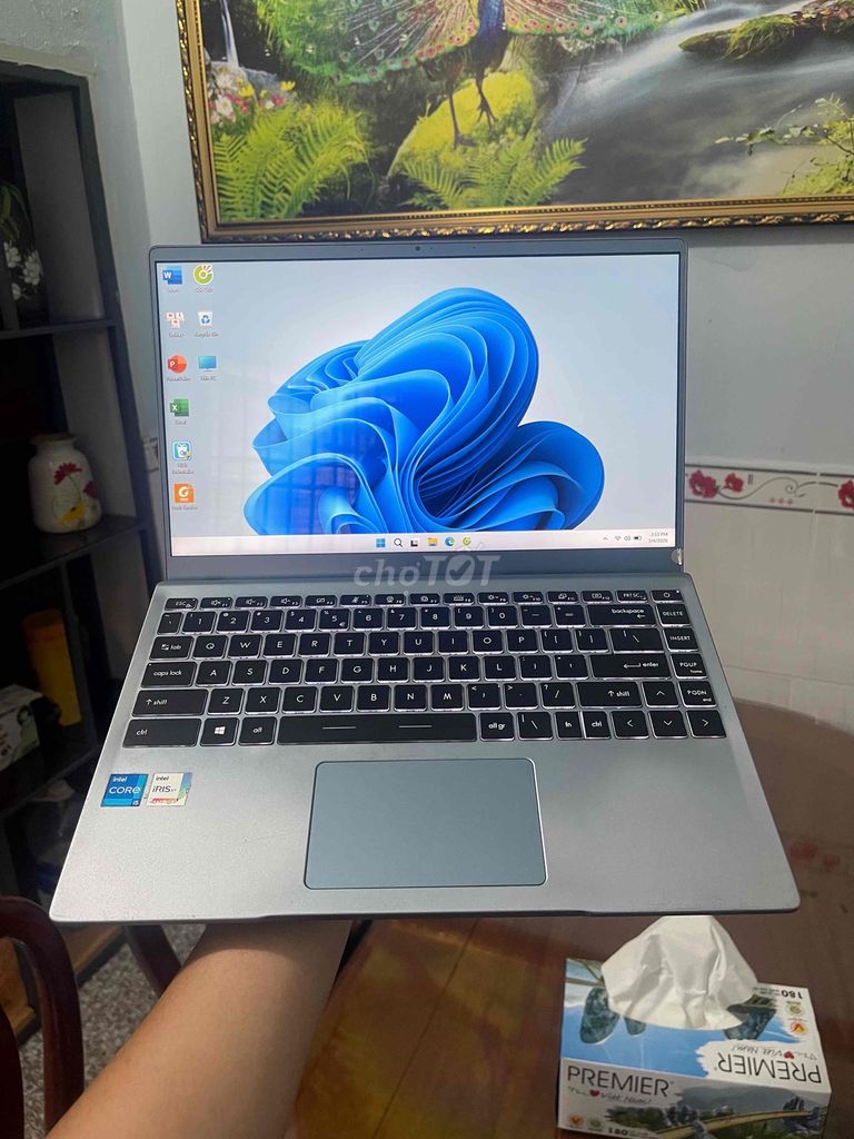 MSI model 14 i5-1135G7 8GB/256GB, màu xanh ngọc. Mua bán Laptop tại Thành phố Thủ Đức Tp Hồ Chí Minh được đăng bởi Marie lee hình 1