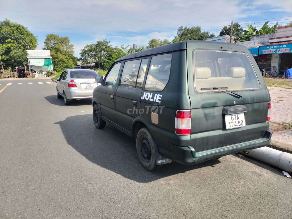 BÁN XE JOLIE 2001. Mua bán Ô tô tại   được đăng bởi Dư hình 2