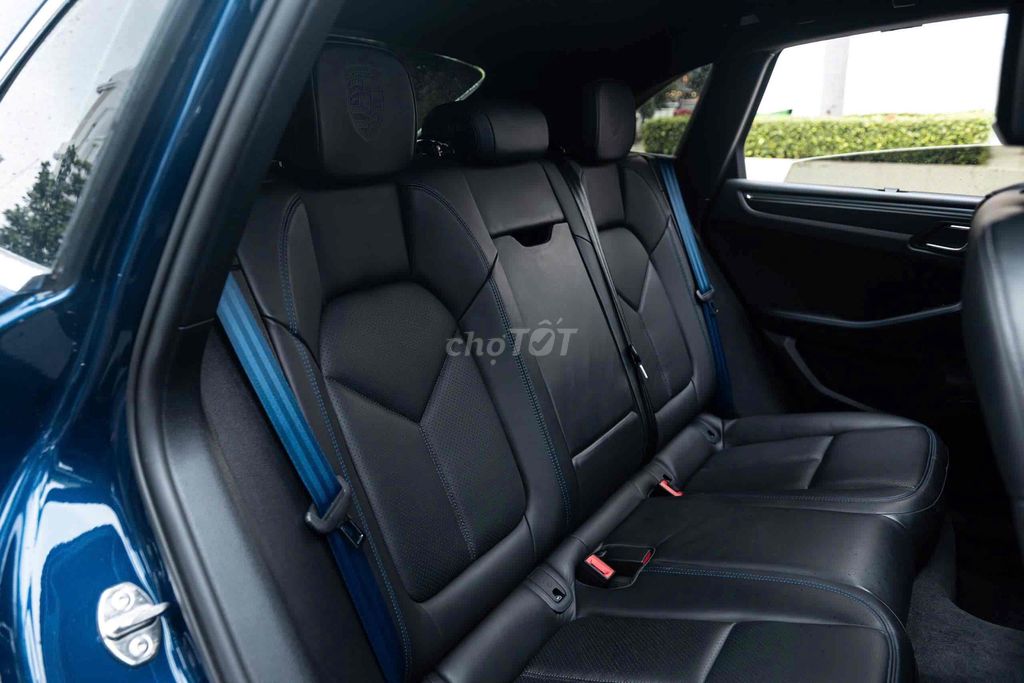 Porsche Macan 2021 - 57000 km. Mua bán Ô tô tại Quận 7 Tp Hồ Chí Minh được đăng bởi Nguyễn Lê Trung hình 18