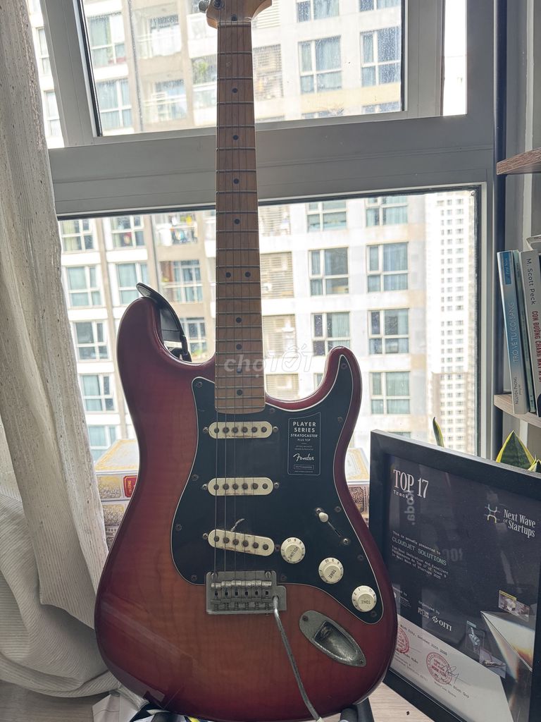 Đàn Guitar Điện Fender Player Stratocaster. Mua bán Nhạc cụ tại Quận Bình Thạnh Tp Hồ Chí Minh được đăng bởi Hong LV hình 1