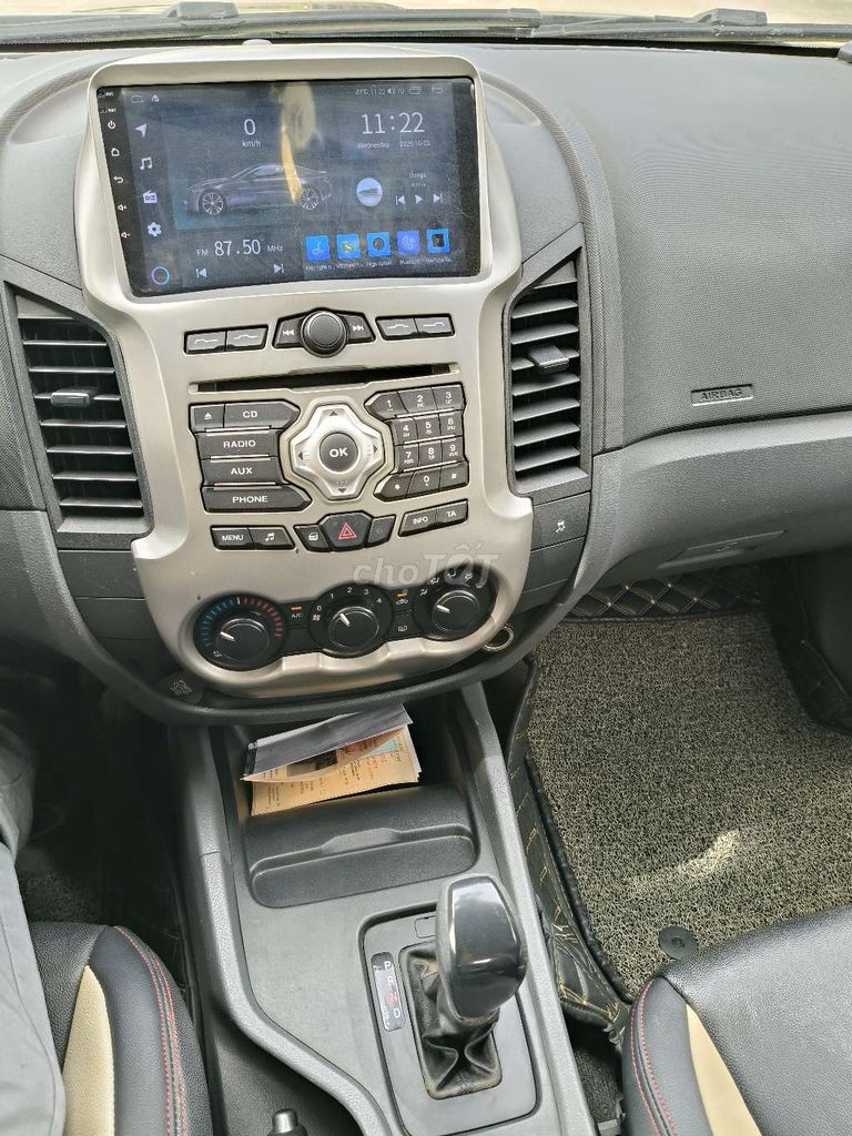 Ford Ranger 2017 XLS 2.2 4x2 AT - 98000 km. Mua bán Ô tô tại Huyện Thanh Trì Hà Nội được đăng bởi Chuyên mua bán xe Bán Tải Lướt  hình 5