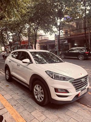 Hyundai Tucson AT 2.0 2020 Trắng 15 vạn