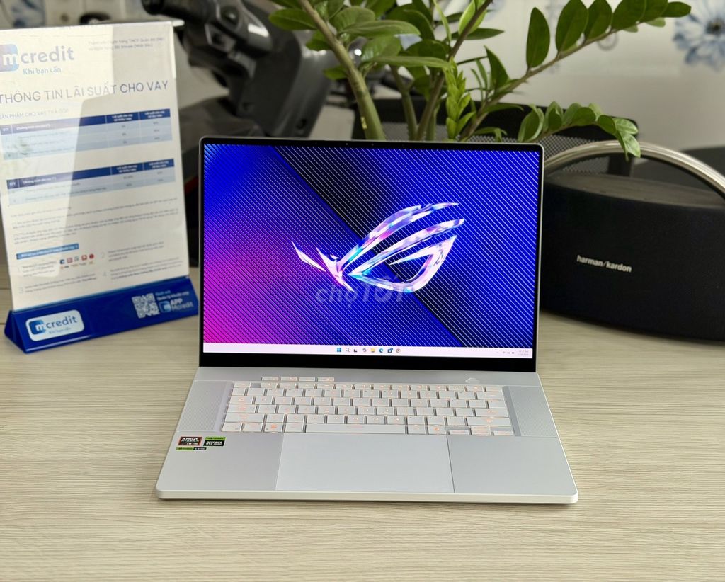 ASUS ROG Zephyrus G16 AI 9 HX 370 16 inch 32GB/1TB. Mua bán Laptop tại Quận Gò Vấp Tp Hồ Chí Minh được đăng bởi Nguyễn Nhật Quyên hình 1