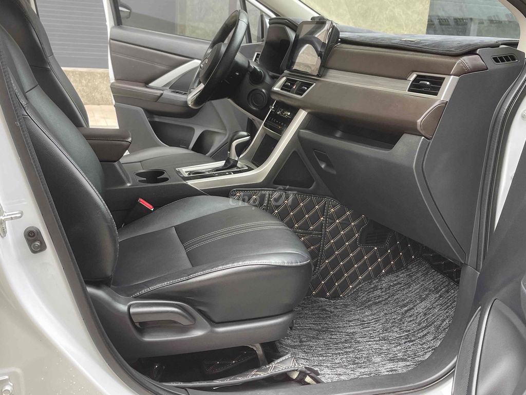 Cần Bán Mitsubishi Xpander 2024 Premium 1.5 AT. Mua bán Ô tô tại Quận Hoàng Mai Hà Nội được đăng bởi Anh Tuy hình 9