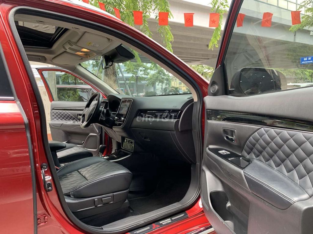 Outlander 2.0 Pre sx 2022 mẫu 2023 tuyệt đẹp. Mua bán Ô tô tại Quận Bắc Từ Liêm Hà Nội được đăng bởi Gia Quân hình 11