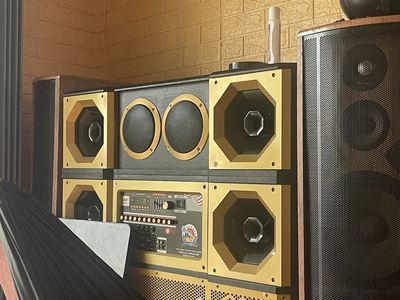 Tôi  mong mua ở giá  8 đến 9 tr khu vực bạc liêu. Mua bán Tivi, Âm thanh tại Thành phố Bạc Liêu Bạc Liêu được đăng bởi 33.Quý Võ