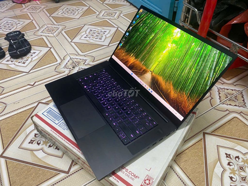 Razer Blade 15 i7-10750H 32G 512G FHD RTX 2060. Mua bán Laptop tại Quận 7 Tp Hồ Chí Minh được đăng bởi Jack Nguyễn hình 1