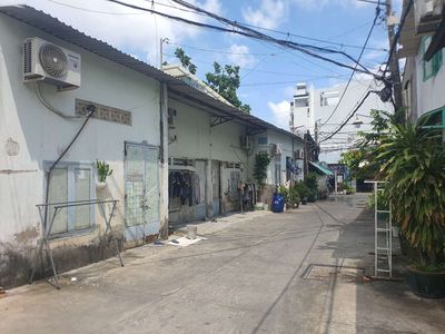 Townhouse 130 m² · 5 bed · Đường Tân Thới Nhất 2
