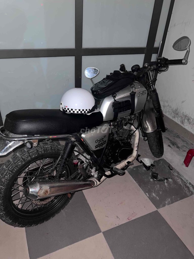 Импортное серебро Brixton BX 125