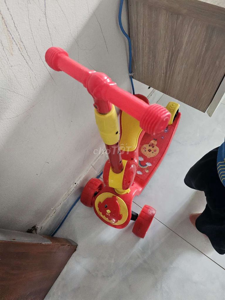 Xe trượt scooter trẻ em Nhựa. Mua bán Mẹ và bé tại Thành phố Vũng Tàu Bà Rịa - Vũng Tàu được đăng bởi Thảo hình 1
