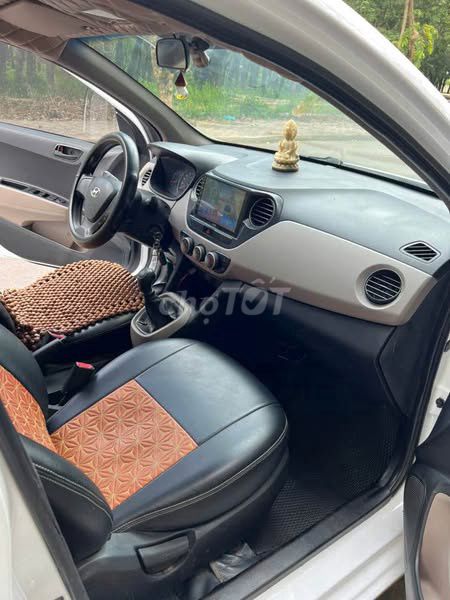 Bán xe Hyundai I10 2015 MT máy móc ngon keo chỉ đủ. Mua bán Ô tô tại Huyện Trảng Bom Đồng Nai được đăng bởi Trần Hữu Trường hình 3