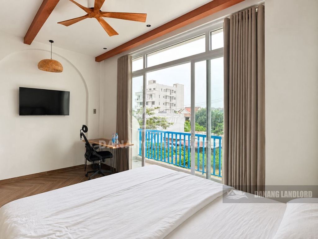 Căn Hộ Studio Mỹ An Hồ Bơi Ban Công - F147
