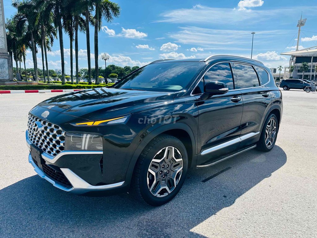 Hyundai Santafe Premium 2.4AT 2023