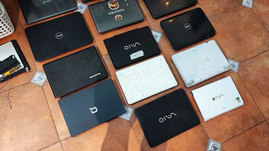 Thanh lý hơn chục xác laptop cũ (không ship). Mua bán Laptop tại Quận Hà Đông Hà Nội được đăng bởi Hoàng hình 1