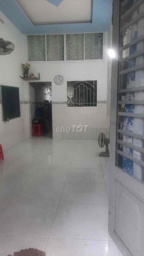 CHO THUÊ NHÀ NGUYÊN CĂN . 3x11m. 2 P NGỦ . 2 TOLET