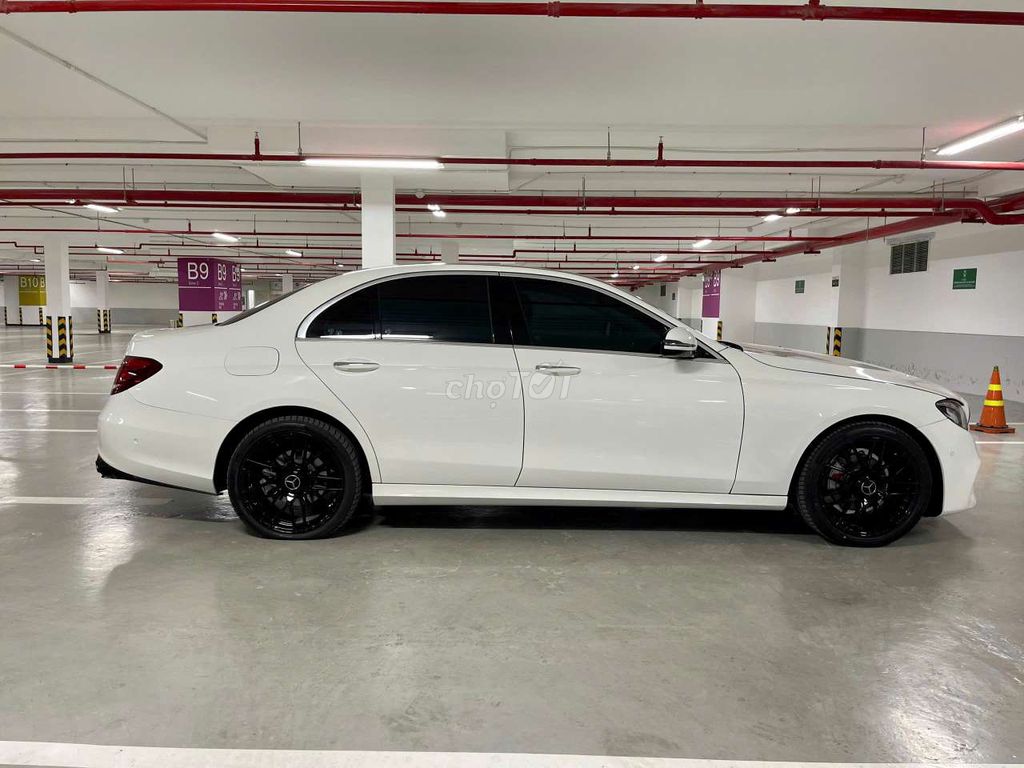 Mercedes Benz E200 Lên E300 Model 2019 - 50.000 km