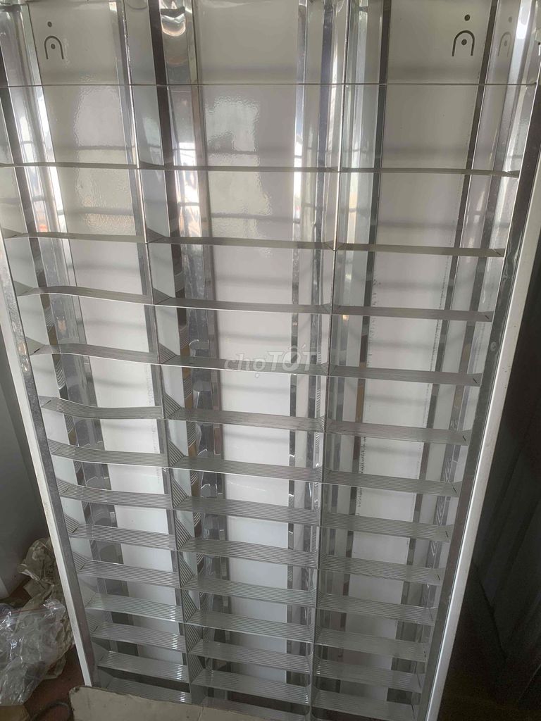 Đèn huỳnh quang xương cá 1m2. Mua bán Đèn tại Quận Hải Châu Đà Nẵng được đăng bởi Thanh tân hình 1