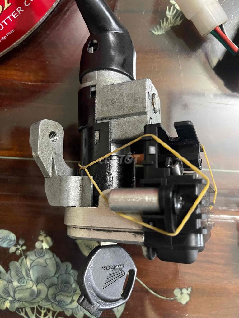 ổ khoá xe wave. Dream. ab. future Neo. Mua bán Phụ tùng xe tại Thành phố Thủ Đức Tp Hồ Chí Minh được đăng bởi lam duy hình 4