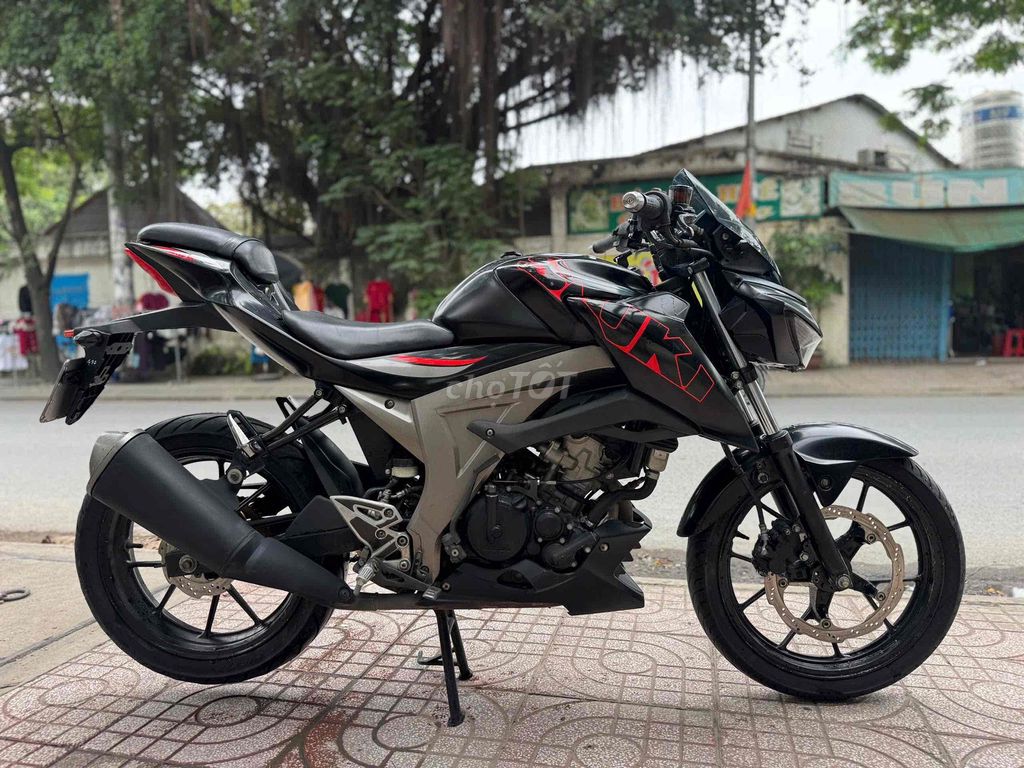Suzuki GSX S150 máy zin biển số thành phố. Mua bán Xe máy tại Huyện Bình Chánh Tp Hồ Chí Minh được đăng bởi Phong Vũ hình 2
