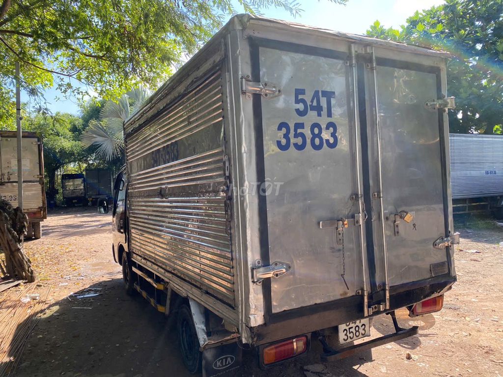 KIA 1T ĐỜI 2003. XE MỚI ĐĂNG KIỂM. Mua bán Xe tải, xe ben tại Quận 12 Tp Hồ Chí Minh được đăng bởi Minh Canh hình 3