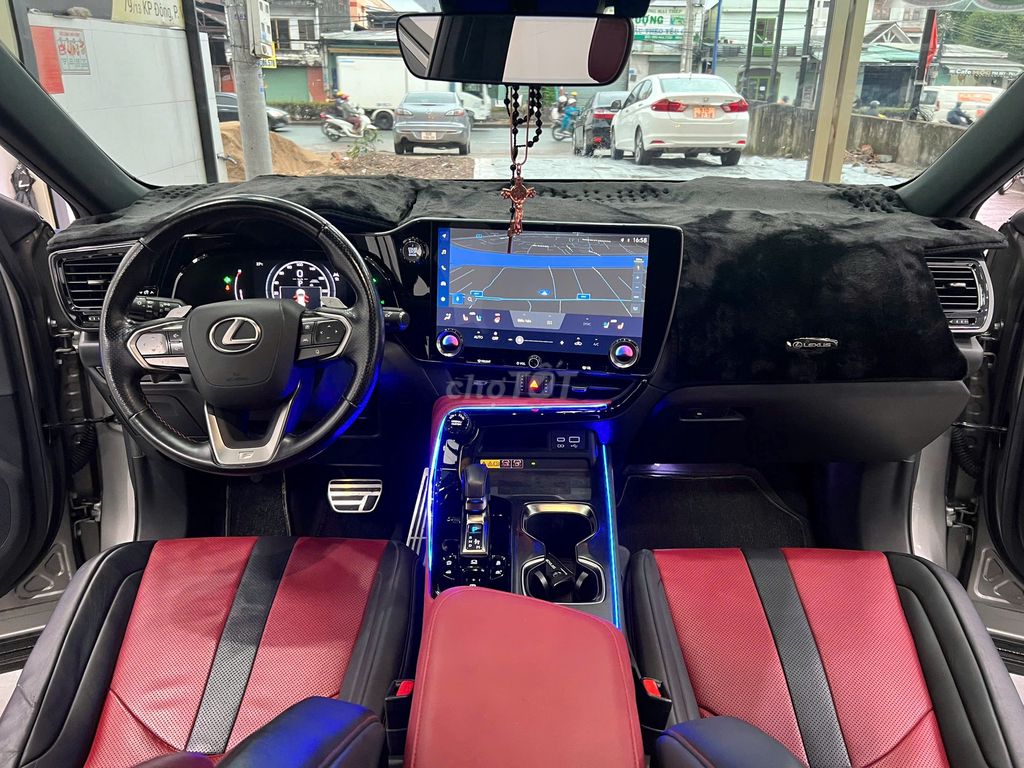 Lexus NX 350 F-Sport đăng ký t4/2022 đi 40 ngàn. Mua bán Ô tô tại Thành phố Thủ Dầu Một Bình Dương được đăng bởi Thái Phạm hình 5