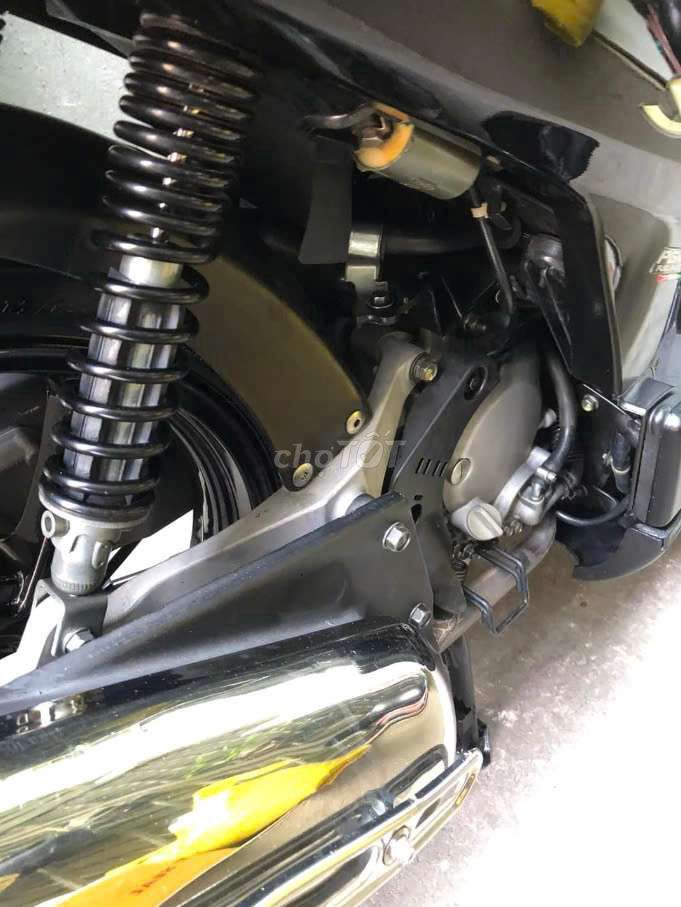 Honda SH 2009 form cũ Đen 32367 km. Mua bán Xe máy tại Huyện Hóc Môn Tp Hồ Chí Minh được đăng bởi Vương Thiên hình 4