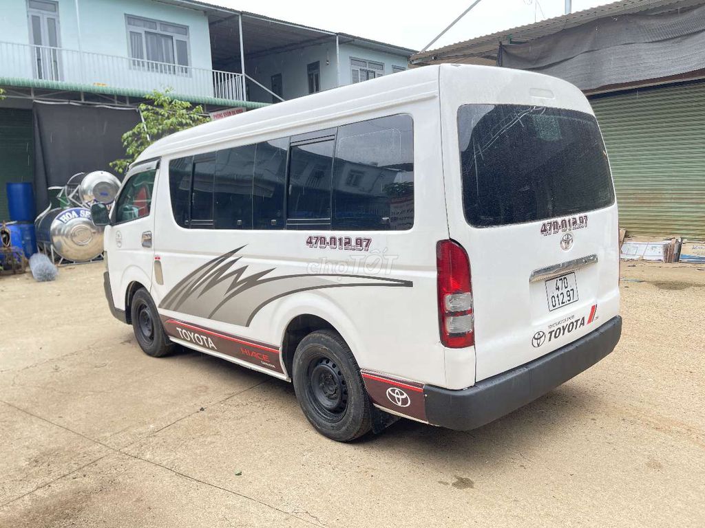 Toyota Hiace 2007 photo 4